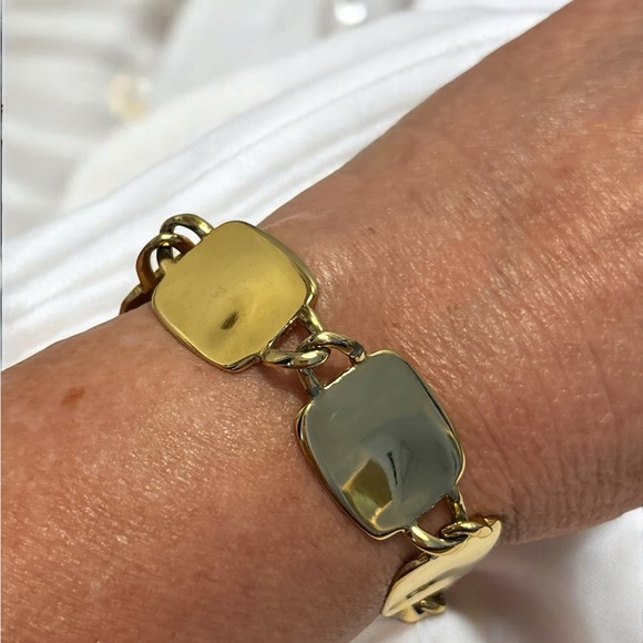 Vintage Anne Klein Gold Tone Panel Toggle Bracelet 7-1/2” - Picture 1 of 10